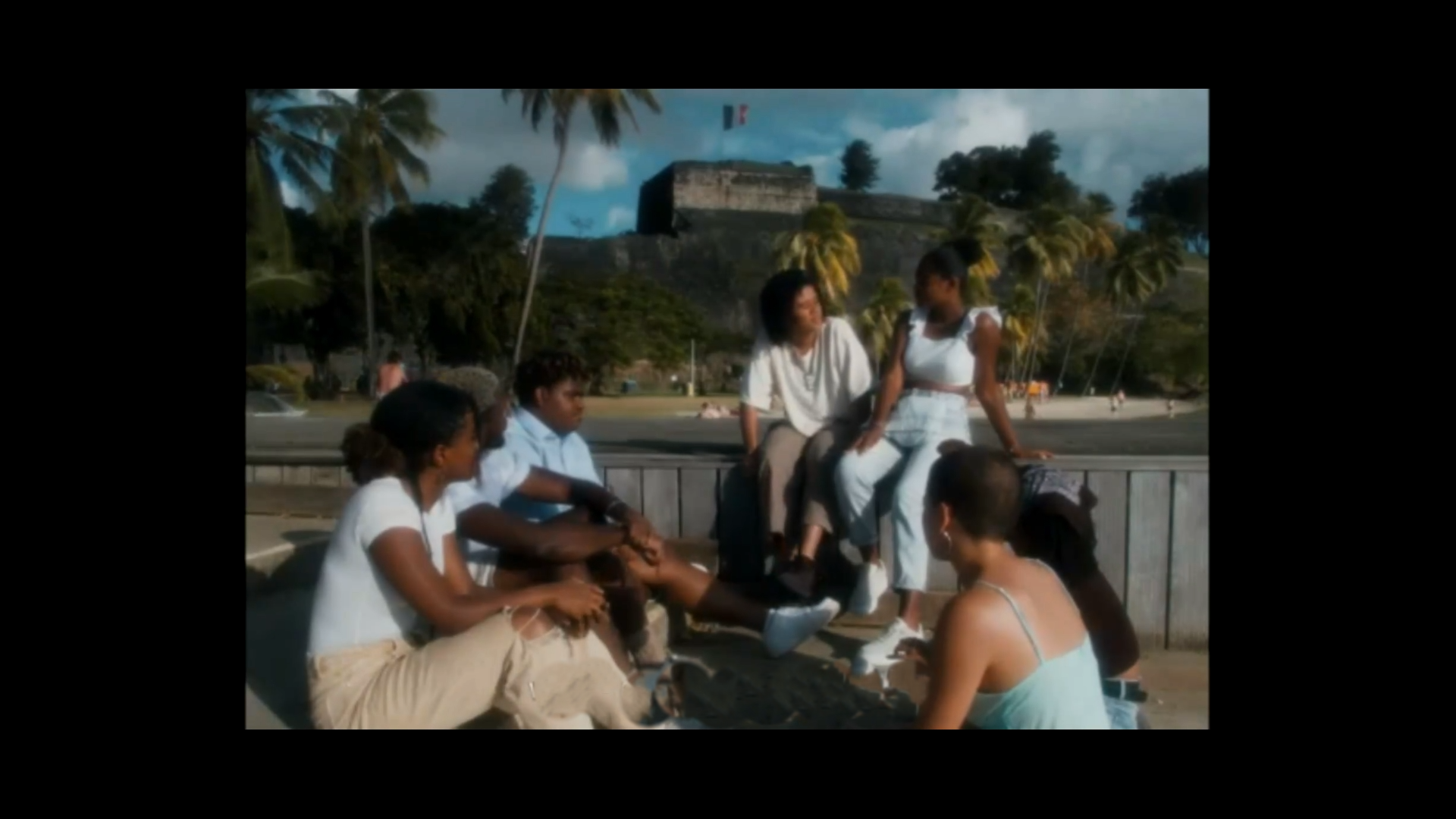 NOS ÎLES (2023)  dir.
Aliha Thalien&nbsp;★★½