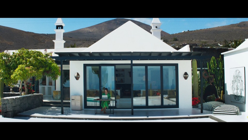 Amarga navidad (2026) dir, Pedro Almodóvar&nbsp;★½